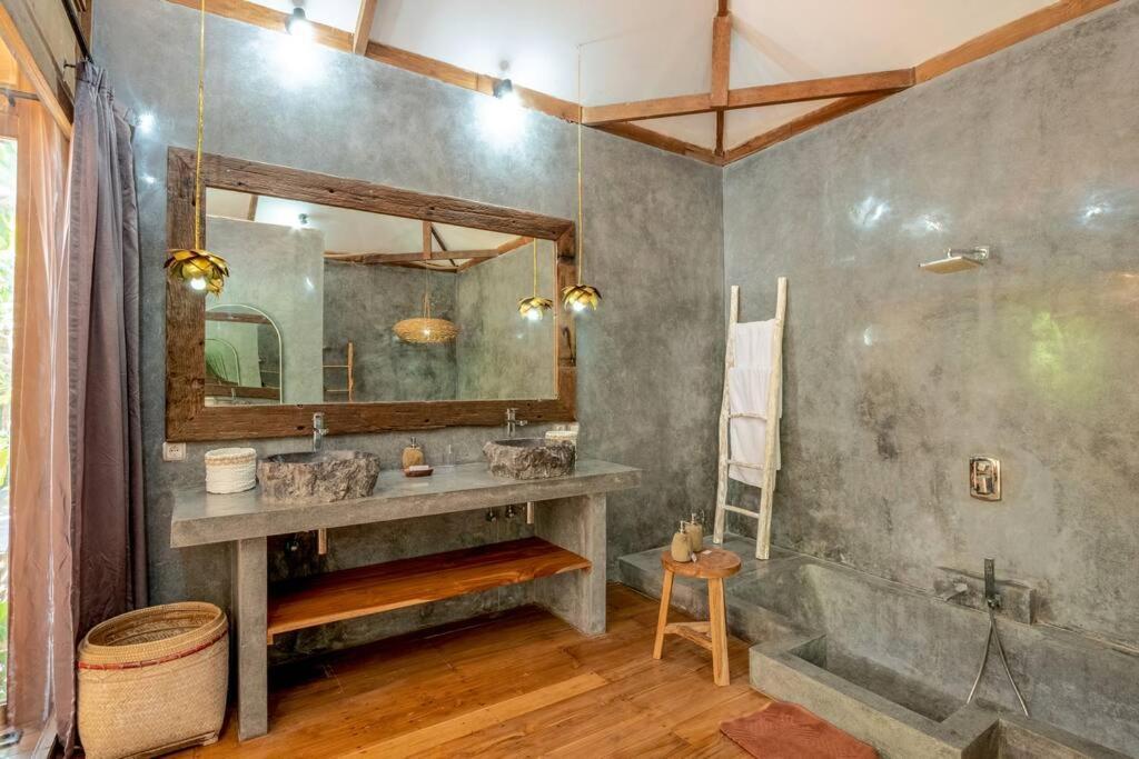 Secret River Villa - Luxury Villa 5 Bedrooms - Kerobokan - Canggu Esterno foto