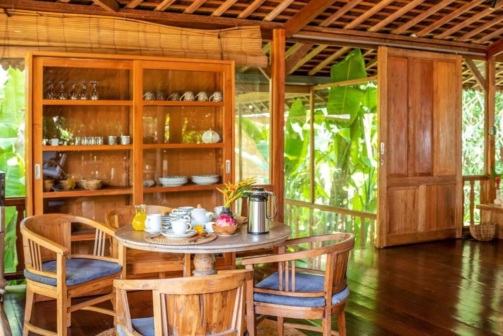 Secret River Villa - Luxury Villa 5 Bedrooms - Kerobokan - Canggu Esterno foto
