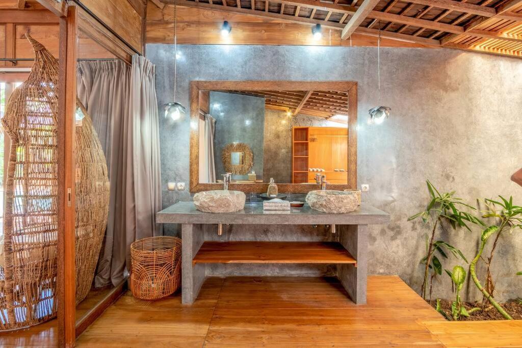 Secret River Villa - Luxury Villa 5 Bedrooms - Kerobokan - Canggu Esterno foto
